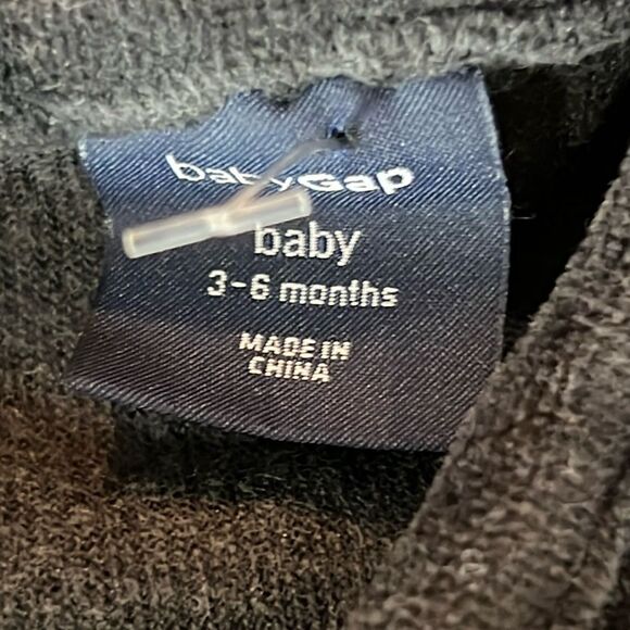 🛍 CUTE LITTLE GIRLS OUTFIT SIZE 3-6 MONTHS - Picture 4 of 6